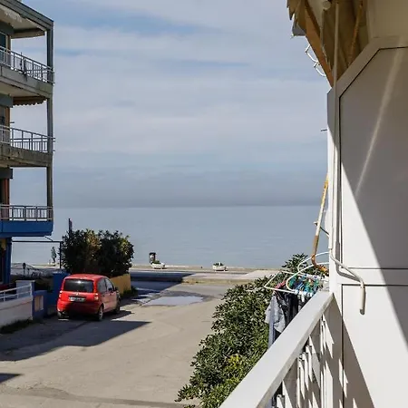Apartment Sea Stars 1